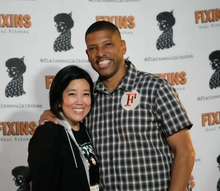 Ex-NBA star Kevin Johnson to open 'Fixins Soul Kitchen' restaurants in Denver, Oakland